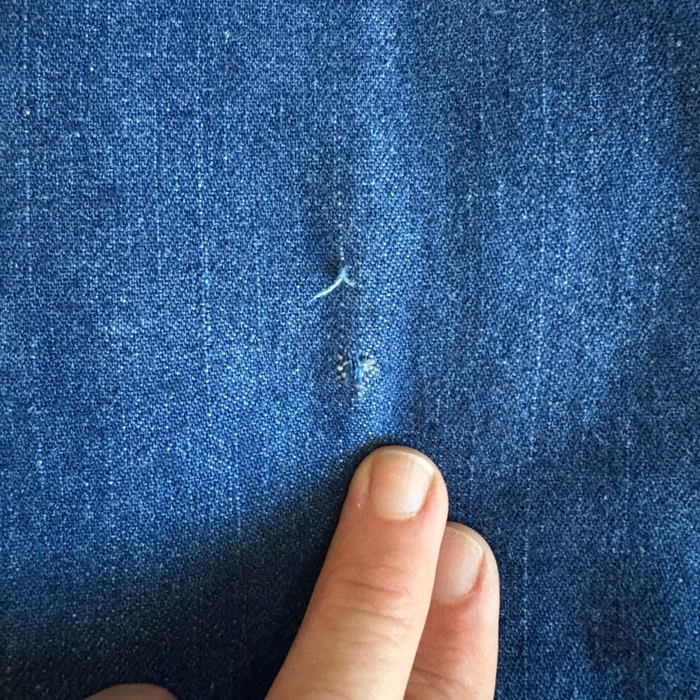 Vintage Levi's Blue Denim Shirt with Red Label - Picture 13 of 13